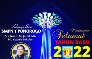 SMPN 1 Ponorogo Mengucapkan Selamat Tahun Baru 2022