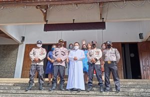 Polsek Sooko, Polres Ponorogo Amankan Giat Misa Kebaktian Gereja St. Hillarius Klepu