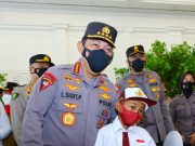 Tinjau Vaksinasi Serentak se-Indonesia, Kapolri Instruksikan Akselerasi ke Lansia dan Anak-Anak