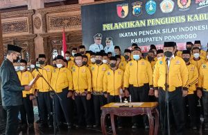 Anggota DPR-RI Ali Mufti Resmi di Lantik Ketua IPSI Ponorogo Periode 2021 – 2025