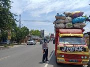 Satlantas Polres Ponorogo Tindak Tegas Kendaraan Over Dimensi dan Over Load