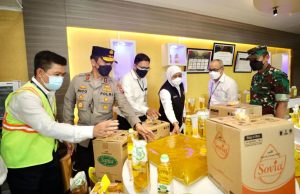 Pastikan Pasokan Minyak Goreng, Forkopimda Jatim Mengecek Produsen Minyak Goreng di Gresik