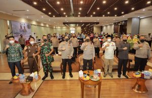 Genjot Vaksinasi Di Jatim, Kapolda Jatim Cek Vaksinasi di Pasuruan