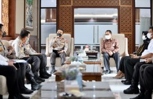 Bangun Sinergitas, Kapolda Jatim Audiensi Bersama Wakil Ketua BPK RI di Mapolda Jatim