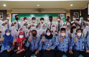 Putra Anggara Ketua OSIS SMAN 1 Ponorogo Dilantik Jadi Ketua HIMO SMA Se Kabupaten