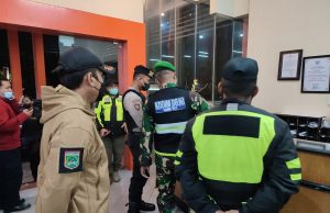 Tim ‘Pamor Keris’ Polres Batu Edukasi Kaum Millenial Cegah Penyebaran Covid -19