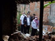 Kang Bupati Sugiri, Tinjau Lokasi Banjir di Desa Maguwan, Sambit dan Serahkan Bantuan