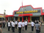 Jelang Penerimaan Polri, Kabag SDM Polres Ponorogo Ajak Anggota Sosialisasikan Prinsip “BETAH” Kepada Masyarakat