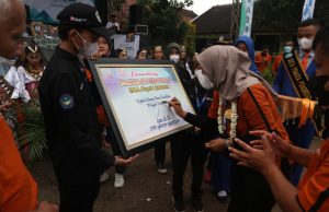 Anniversary 24 Th SMAN 1 Babadan Launching Smazaba Creative School, Hadirkan Woro Widowati