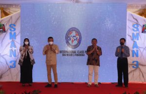 Bupati Sugiri Launching Smaga International Class Program Kerjasama University of Cambridge