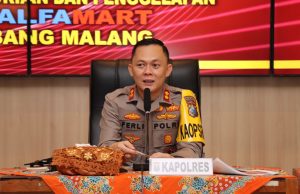 Tekan Angka Kriminalitas, Kapolres Malang Berikan Pembekalan kepada Karyawan Alfamart