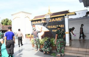 Karya Bakti 1000 Masjid, Dandim Ponorogo Sebar Anggota di 125 Titik