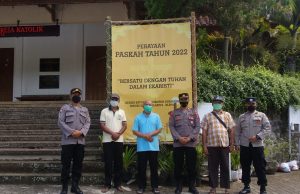Jelang Perayaan Paskah Tahun 2022, Polsek Sooko, Polres Ponorogo Lakukan Sterilisasi