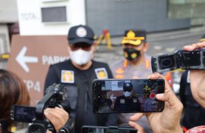 Tim Labfor Polda Jatim Lakukan Olah TKP Kebakaran Tunjungan Plaza 5 Surabaya