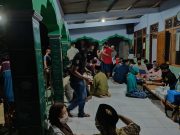 Polsek Siman Gelar Pengamanan/Monitoring Vaksinasi Covid-19 Di Masjid Miftahul Huda
