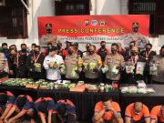 Satresnarkoba Polrestabes Surabaya Bekuk 7 Pengedar dan Amankan 42,8 Kg Sabu