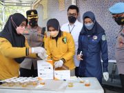 Wujudkan Mudik Aman Mudik Sehat,Polresta Sidoarjo Gelar Test Urine Sopir Bus di Terminal Purabaya