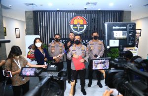 Kapolri Tinjau Arus Mudik Naik Heli, Tol Jakarta-Cikampek Lancar