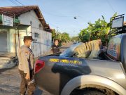 Polres Ponorogo Amankan 2 Buah Balon Udara dan 1 Renteng Petasan Jatuh di Persawahan