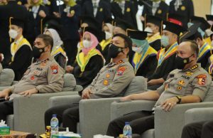 Kapolda Jatim Dampingi Wakapolri Beri Ceramah Kebangsaan di Universitas Negeri Jember