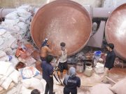 Polda Jatim Olah TKP Gudang Repacking Pupuk Subsidi Menjadi Non Subsidi