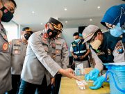 Kapolrestabes Surabaya Laksanakan Tes Urine Mendadak