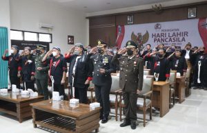 Hari Lahir Pancasila – Kapolres Ponorogo bersama Forkopimda Ponorogo Ikuti Upacara Secara Virtual