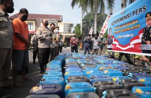 Polres Kediri Kota Berhasil Menggagalkan Peredaran Ribuan Liter Miras