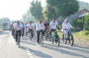 Peringatan HUT Bhayangkara ke 76, Polres Ponorogo Gelar Fun Bike