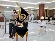 Kapolda Jatim Pimpin Upacara Pemuliaan Nilai Nilai Luhur Tribrata Pataka Polda Jatim “Tan Hana Dharma Mangrva”