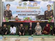 Fasilitasi Warga Pra Sejahtera, Polres Jombang Gelar Nikah Massal