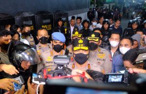 Polisi Berhasil Jemput MSAT di Pesantrennya