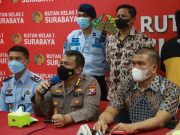 Polda Jatim Serahkan Tahap 2 Kasus MSAT di Kejati Jatim