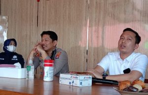 Perkenalkan Diri, Kasat Reskrim Polres Ponorogo Ajak Wartawan Bulutangkis