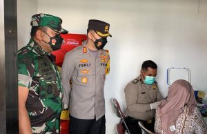 Berlakunya Aturan Wajib Vaksin Booster Perjalanan Dalam Negeri, Polres Malang Buka Layanan Vaksin di Stasiun