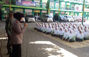 Polsek Sukorejo Sosialisasi Penerimaan Polri di Ponpes Darul Falah Sukorejo