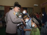 Polres Trenggalek Berbagi,Puluhan Anak Yatim Diberi Santunan