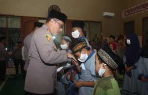 Polres Trenggalek Berbagi,Puluhan Anak Yatim Diberi Santunan