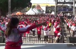 Ambyar Award Ribuan Warga Ponorogo Ikuti Senam Massal dan Berbagai Lomba
