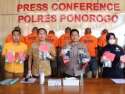 Polres Ponorogo Kembali Membekuk 2 Pelaku Judi Togel Online
