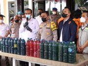 Polres Nganjuk Berhasil Ungkap Penimbunan 2 Ribu Liter Pertalite dan Ratusan Liter Pertamax Oplosan