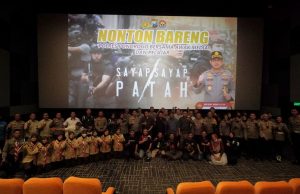 Gandeng Media dan Pelajar, Kapolres Ponorogo Nobar Film Berjudul “Sayap – Sayap Patah”