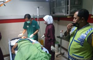 Akibat Rem Blong, Pik Up Terguling, 3 Luka-luka, Slahung, Ponorogo