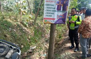 Sopir Ngantuk, Mobil Ertiga Terjun ke Sungai, Tanjungsari, Ponorogo