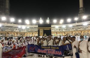 Berharap Berkah, Bank Rasuna Umrohkan Nasabah, Karyawan, Pemegang Saham & Relasi