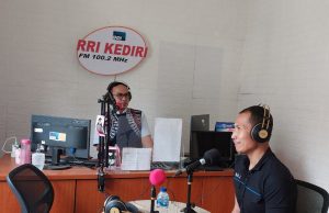 Talk Show Lewat RRI Kediri, Polres Kediri Sampaikan Pentingnya Memahami Wawasan Kebangsaan