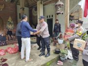 Polres Ponorogo Salurkan Bantuan Sembako, Warga Terdampak Tanah Longsor di Desa Talun, Ngebel