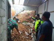 Akibat Tanah Longsor, Dua Rumah Warga Di Desa Wagir Kidul Retak Dan Jebol