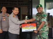 Soliditas Kapolda Jatim Kunjungi Markas Militer di Ngawi