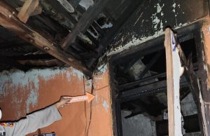 Diduga Korsleting Listrik, Rumah di Ponorogo, Satu Ruang Habis Dilahap Si Jago Merah